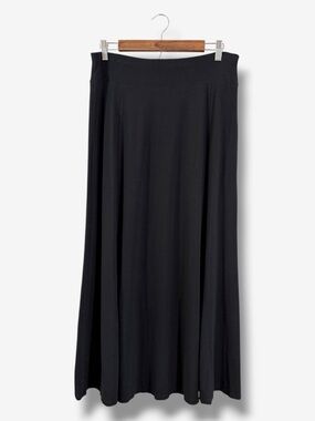 J. Jill Black Maxi Skirt Size S Stretch Knit Pull On Minimalist Contemporary
